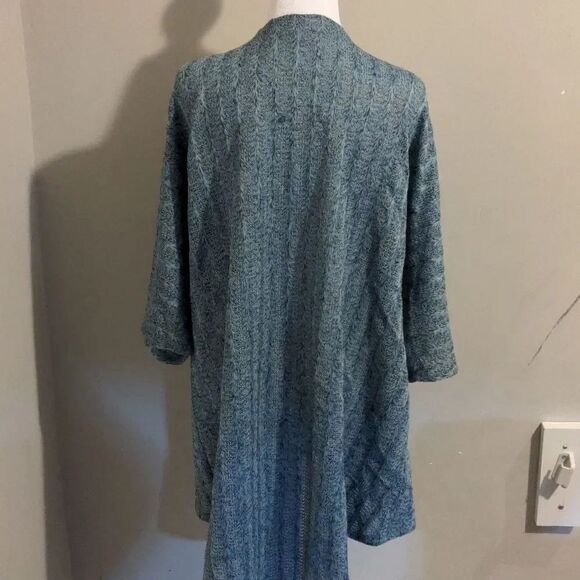 LuLaRoe Large Blue Lindsay Short Sleeve Sweater Open Front Cardigan - Picture 4 of 7